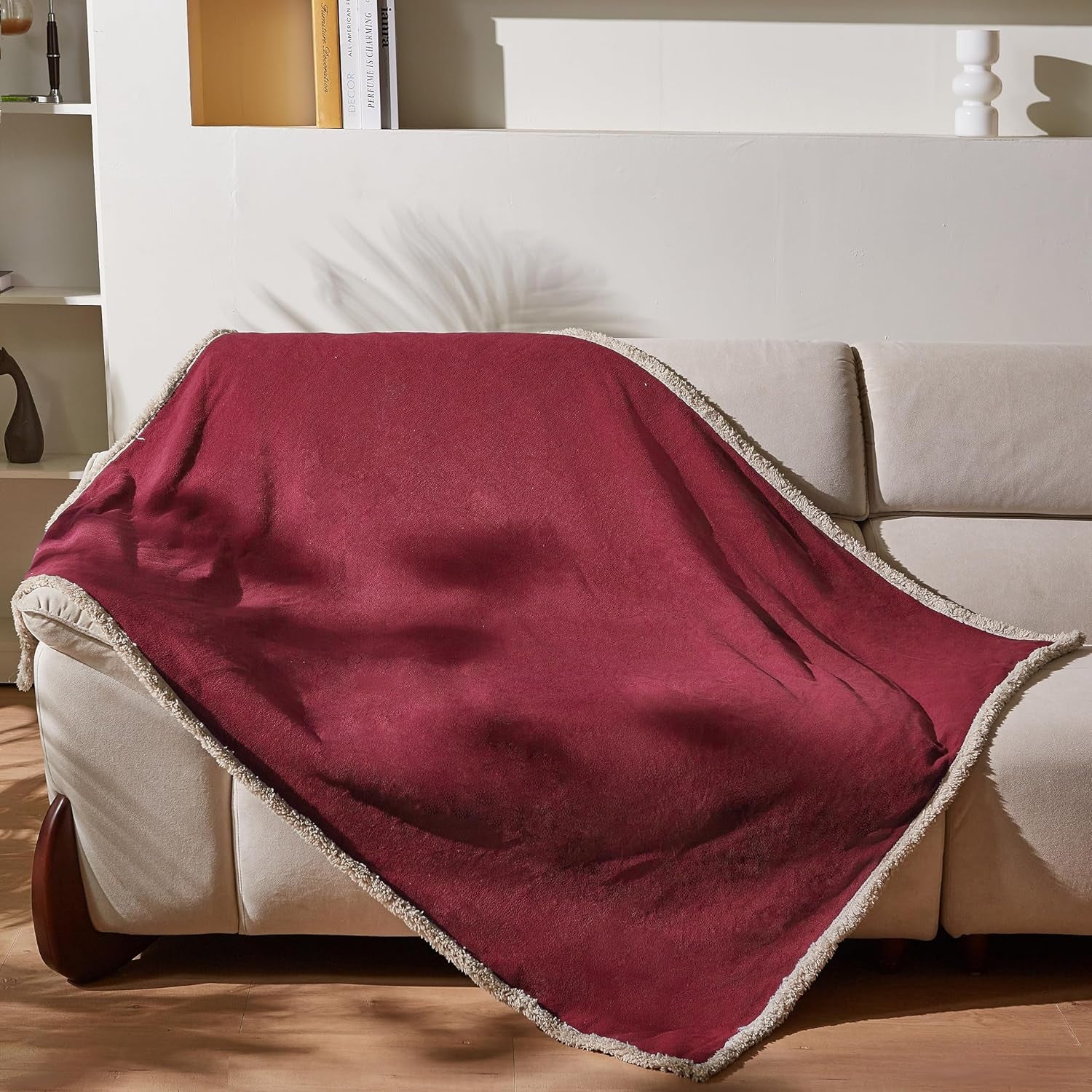 Waterproof Dog Blanket, Reversible Water Proof Pet Blanket for Couch, Bed & Sofa, Washable Couch Covers for Large Dogs - Protects Furniture from Fur, Dirt, and Accidents